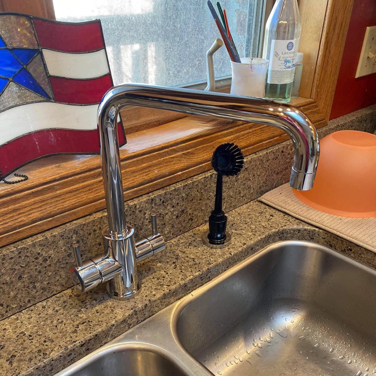 M31370 - Dishmaster M70CPRA Sapphire Right Angle, Chrome - Dishmaster