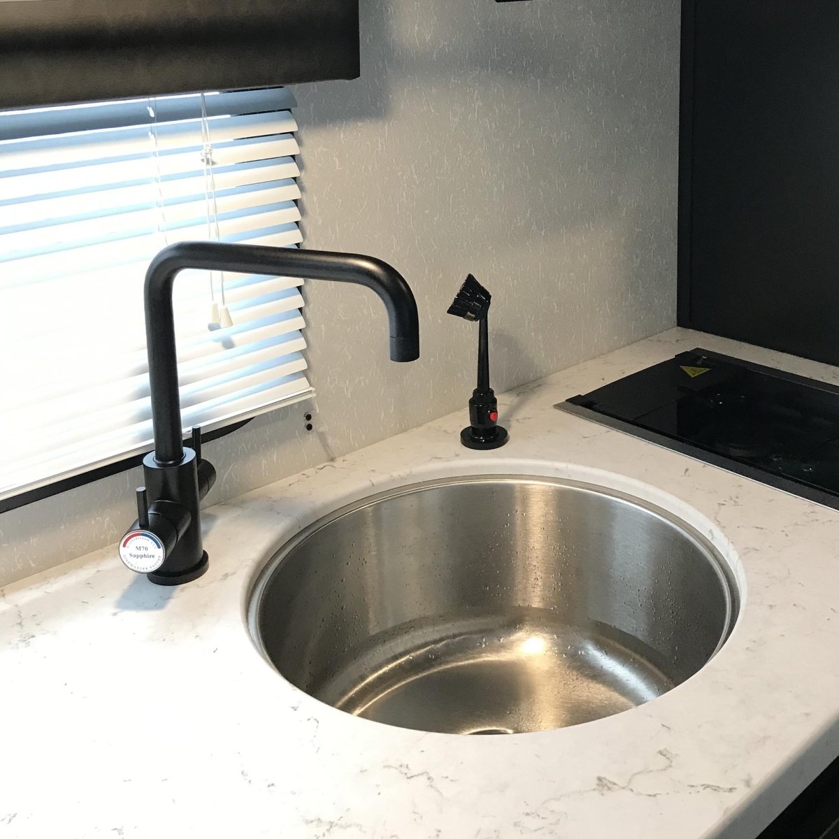 M34370 - Dishmaster M70MBRA Sapphire Right Angle, Matte Black - Dishmaster