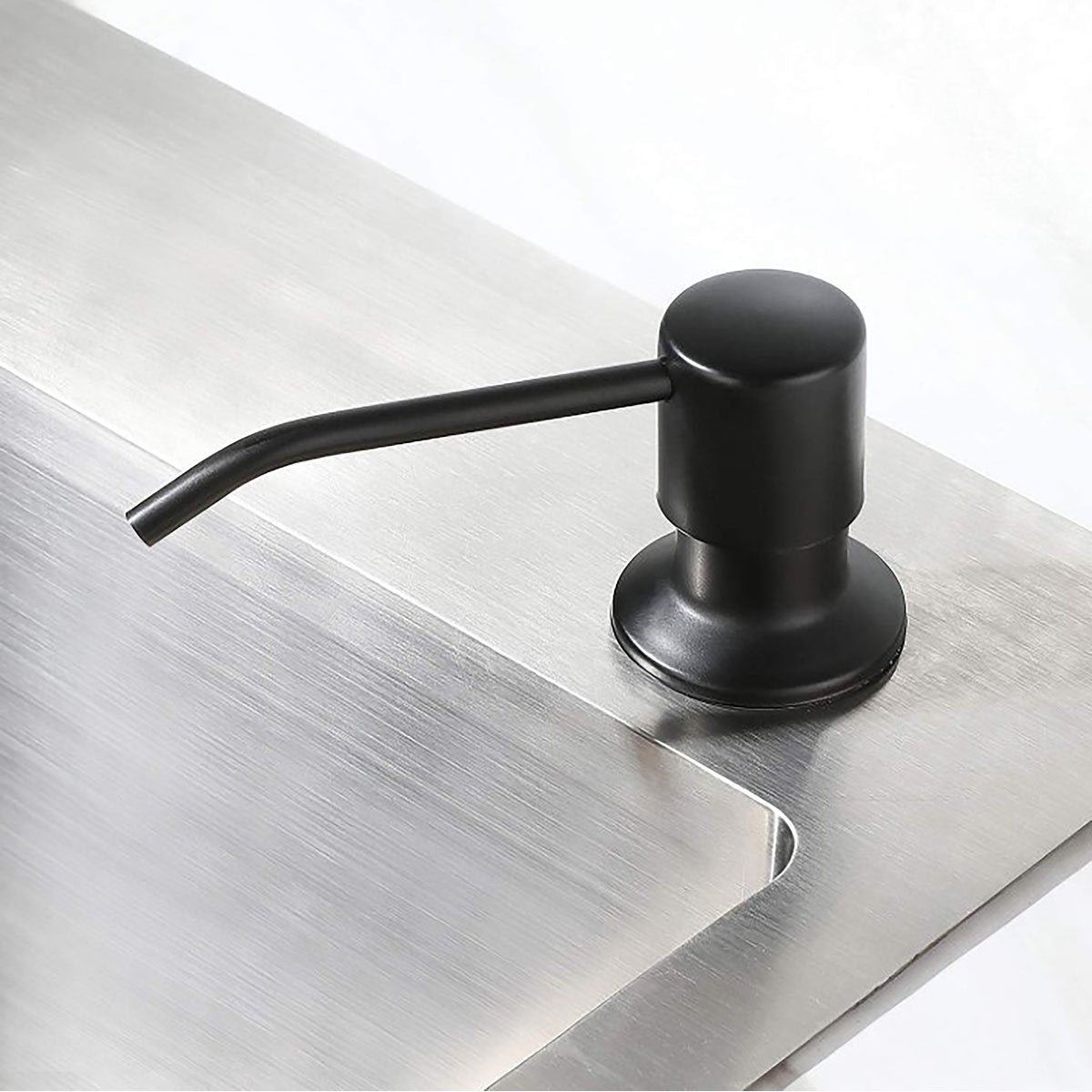 P1001MB - P1001MB Pump Dispenser, Matte Black - Dishmaster