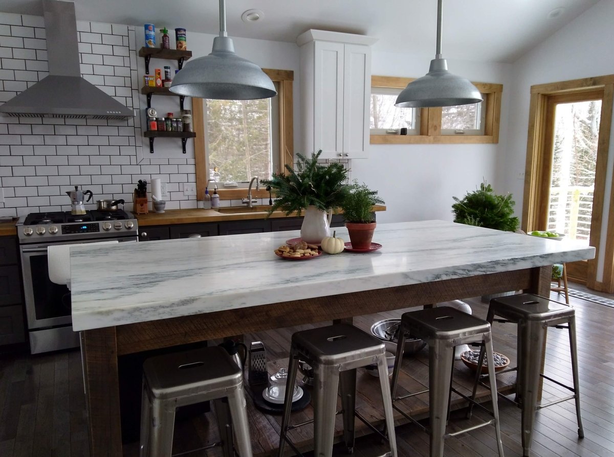 M32270 - Dishmaster M70BNLA Sapphire Low Arc, Brushed Nickel - Dishmaster